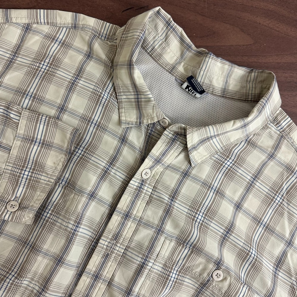 REI Co-op Fishing Shirt Beige Plaid Mesh Lined Long Sleeve Vented Hiking Men 3XL